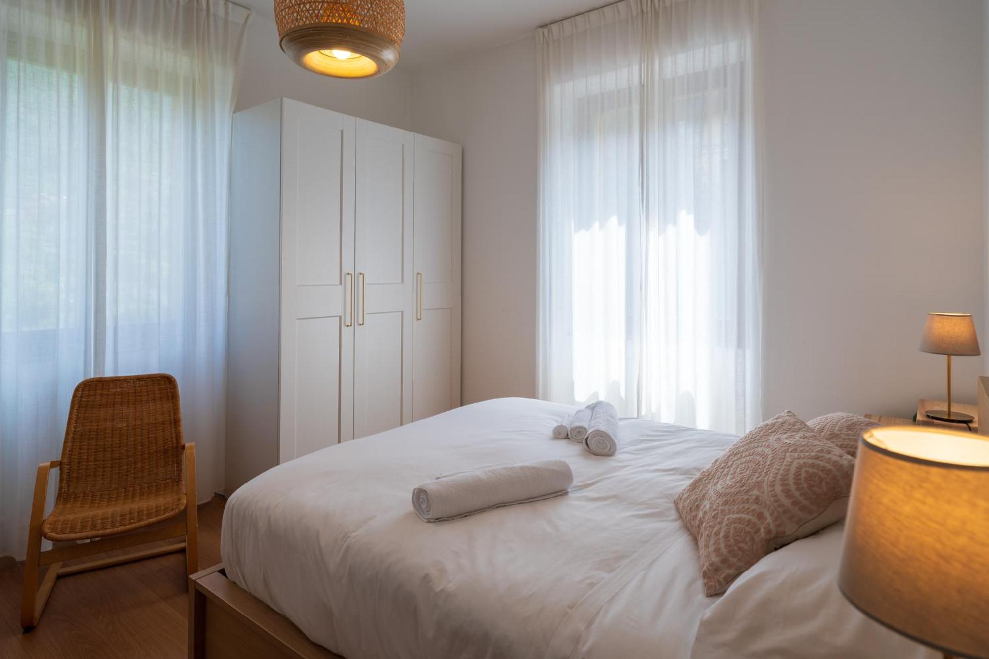 Stunning Apartment- Terrace And Swimming Pool Bellano Ngoại thất bức ảnh