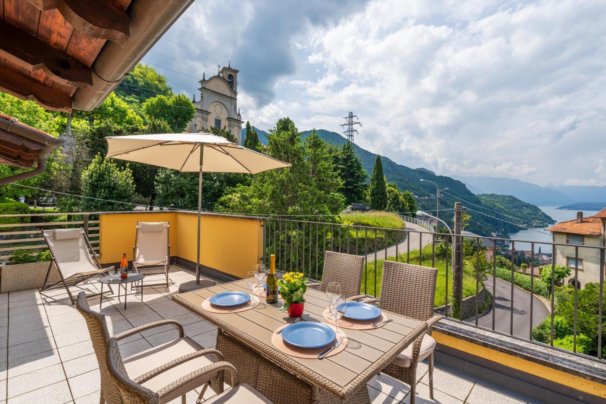 Stunning Apartment- Terrace And Swimming Pool Bellano Ngoại thất bức ảnh